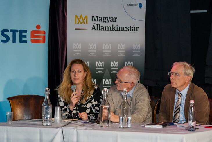 Képek a döntőről