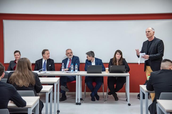 Legyél Te is Pénzügyi Junior Klasszis! 2025 ősz - döntő