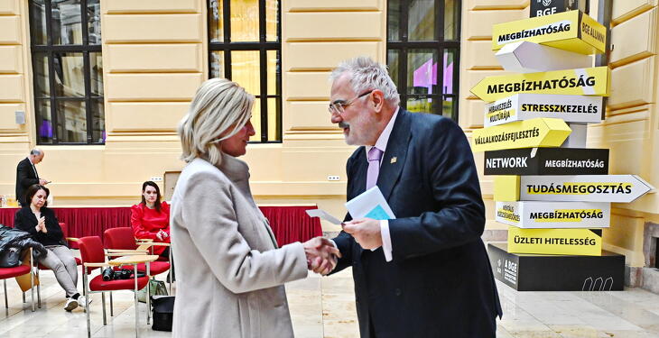 Legyél Te is Pénzügyi Junior Klasszis!