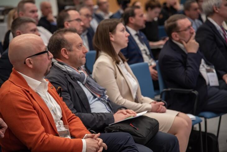 Menedzser egészség - 2025