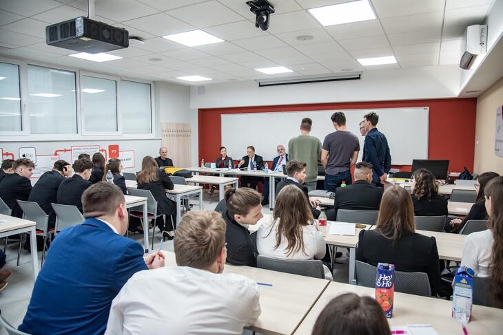 Legyél Te is Pénzügyi Junior Klasszis! 2025 ősz - döntő