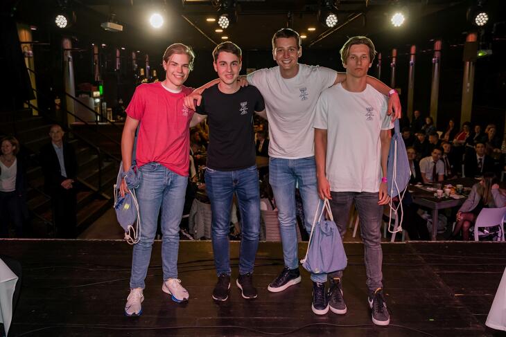 Képek a döntőről