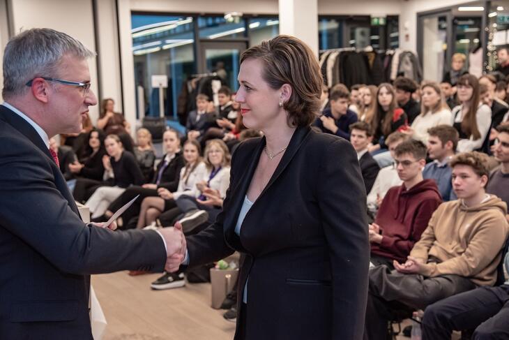 Legyél Te is Pénzügyi Junior Klasszis! 2025 ősz - döntő