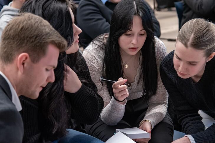 Legyél Te is Pénzügyi Junior Klasszis! 2025 ősz - döntő