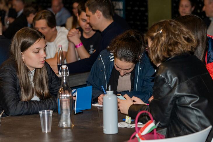 Képek a döntőről