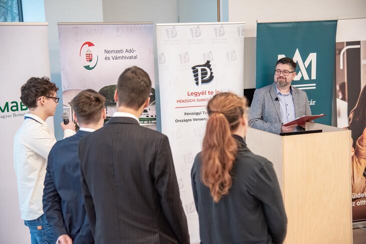 Legyél Te is Pénzügyi Junior Klasszis! 2025 ősz - döntő