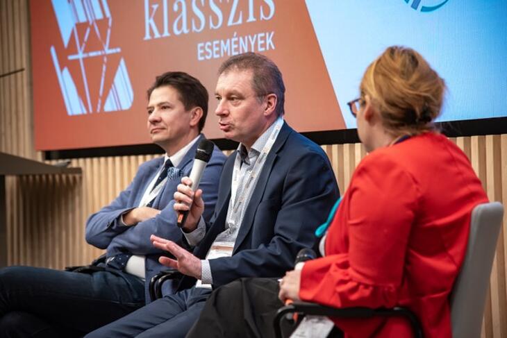 Menedzser egészség - 2025